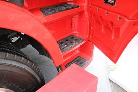 北奔V3&nbsp;牵引车底盘                                                图片