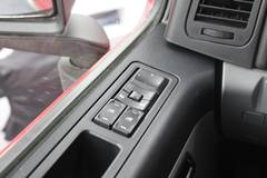 北奔 V3重卡 380马力 6X4 LNG牵引车(ND4250B38J7)