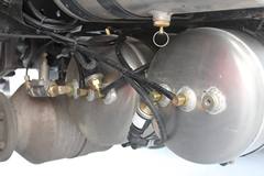 北奔 V3重卡 380马力 6X4 LNG牵引车(ND4250B38J7)