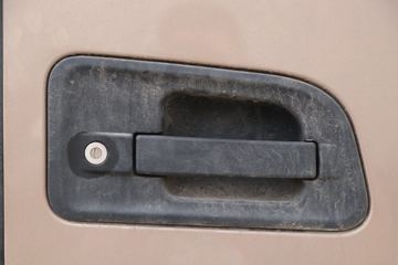 �������ó� �����콢KX 2020�� 560���� 6X4ǣ����(DFH4250CX2)ͼƬ