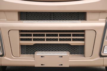 �������ó� �����콢KX 2020�� 560���� 6X4ǣ����(DFH4250CX2)ͼƬ