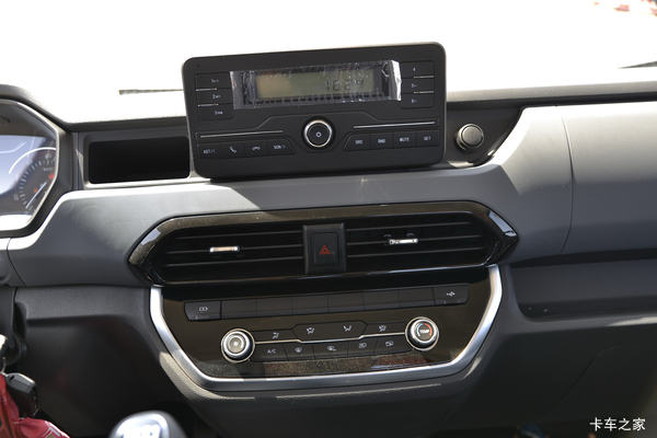 C500-33直降0.8万元,新车开回家,上汽轻卡夏日团购会