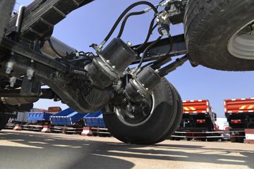 Ծ�� ��ԽC500-33 156���� 4.17�׵�����ʽ�Ῠ(SH5042XXYZFDDWZ)ͼƬ