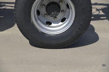 Ծ�� ��ԽC500-33 156���� 4.17�׵�����ʽ�Ῠ(SH5042XXYZFDDWZ)ͼƬ