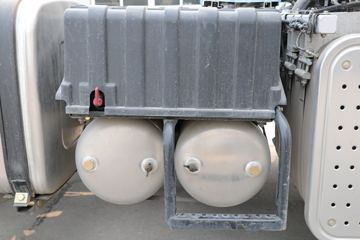 �������ó� �����콢KX 2020�� 560���� 6X4ǣ����(DFH4250CX2)ͼƬ