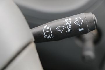 ���� ʱ�����726 95���� 3.3����ж��ͼƬ