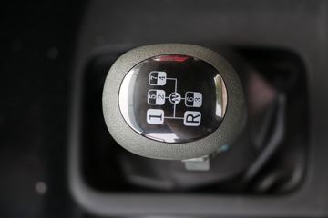 �������ó� ����VL�ؿ� 400���� 6X4ǣ����(����)(DFH4250AX13)ͼƬ