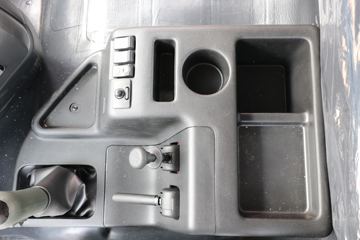 �������ó� ����VL�ؿ� 400���� 6X4ǣ����(����)(DFH4250AX13)ͼƬ