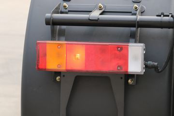 �������ó� ����VL�ؿ� 400���� 6X4ǣ����(����)(DFH4250AX13)ͼƬ