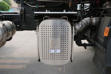 �����½� ����VLȼ�� 2020�� 460���� 6X4 LNGǣ����(����)ͼƬ