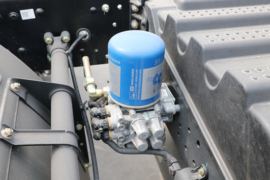 东风天龙VL燃气&nbsp;牵引车底盘                                                图片