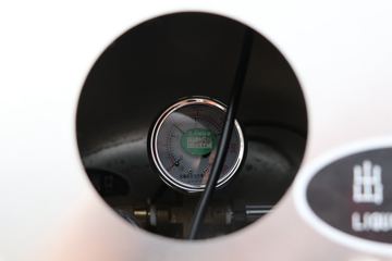 �����½� ����VLȼ�� 2020�� 460���� 6X4 LNGǣ����(����)ͼƬ