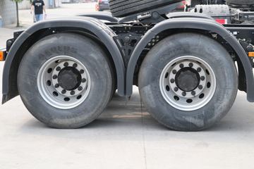 �����½� ����VLȼ�� 2020�� 460���� 6X4 LNGǣ����(����)ͼƬ