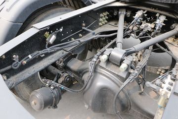 �����½� ����VLȼ�� 2020�� 460���� 6X4 LNGǣ����(����)ͼƬ