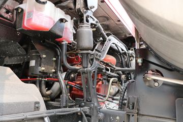 �����½� ����VLȼ�� 2020�� 460���� 6X4 LNGǣ����(����)ͼƬ