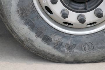 �����½� ����VLȼ�� 2020�� 460���� 6X4 LNGǣ����(����)ͼƬ