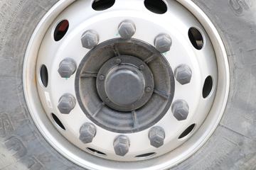 �����½� ����VLȼ�� 2020�� 460���� 6X4 LNGǣ����(����)ͼƬ