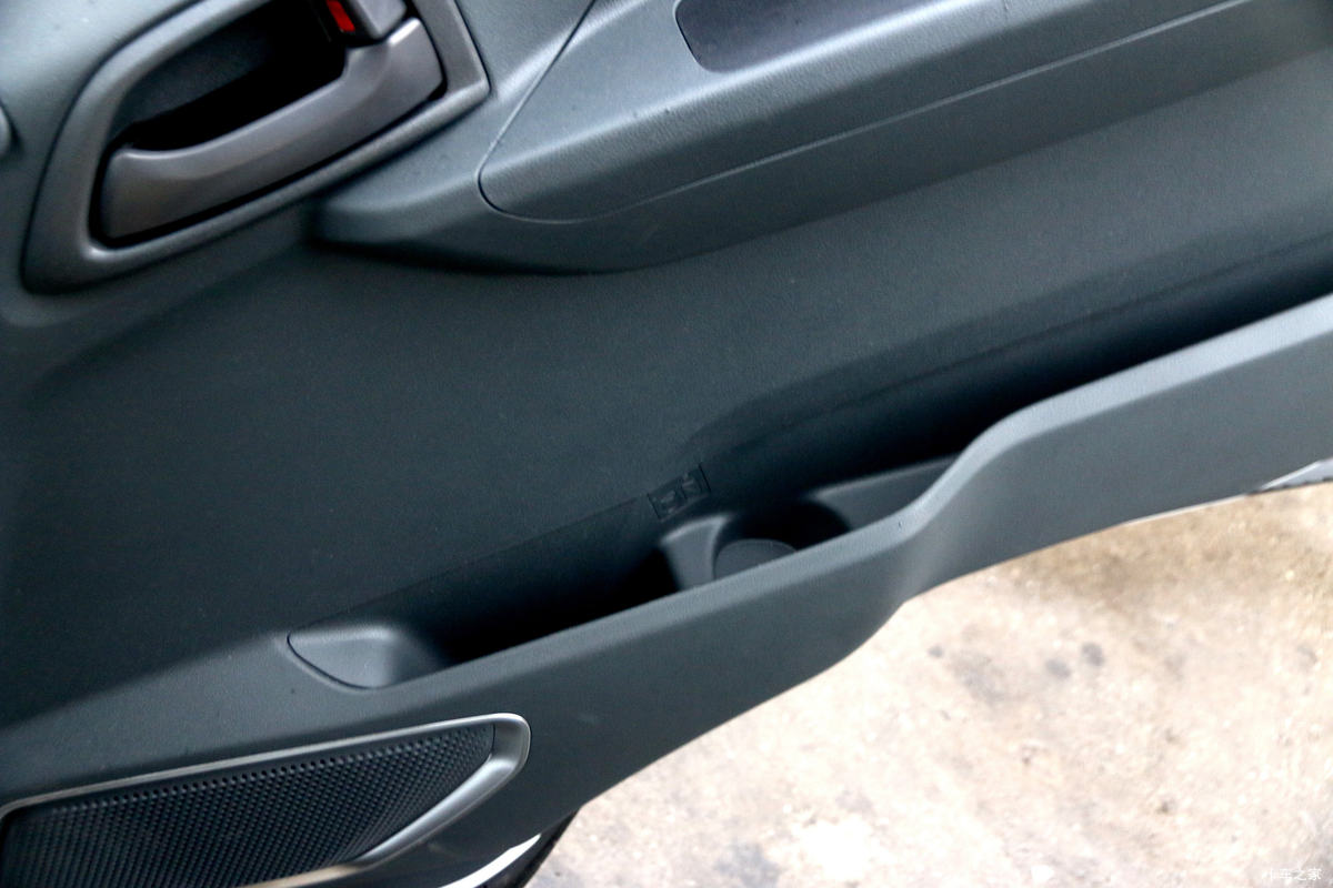 ���� ��ʮ��M600 132���� 4.13�׵�����ʽ�Ῠ(QL5043XXYBUHA)��ʻ��                                               