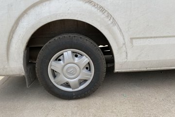 �������� �羰G7 160���� 4X2 3.06����س�(BJ5039XLC-E2)ͼƬ