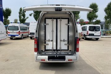�������� �羰G7 160���� 4X2 3.06����س�(BJ5039XLC-E2)ͼƬ