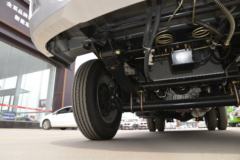 北汽黑豹 兴运G6 1.5L 116马力 汽油 3.06米单排栏板微卡(国六)(BJ1036D30KS)