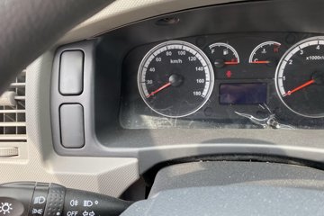 �������� �羰G7 160���� 4X2 3.06����س�(BJ5039XLC-E2)ͼƬ