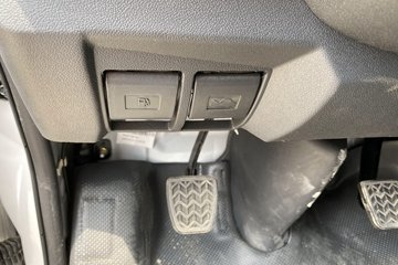 �������� �羰G7 160���� 4X2 3.06����س�(BJ5039XLC-E2)ͼƬ