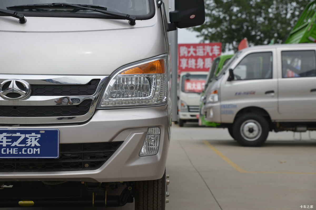 ڱ G6 1.5L 116  3.295׵ʽС()(BJ5036XXYD31KS)                                                