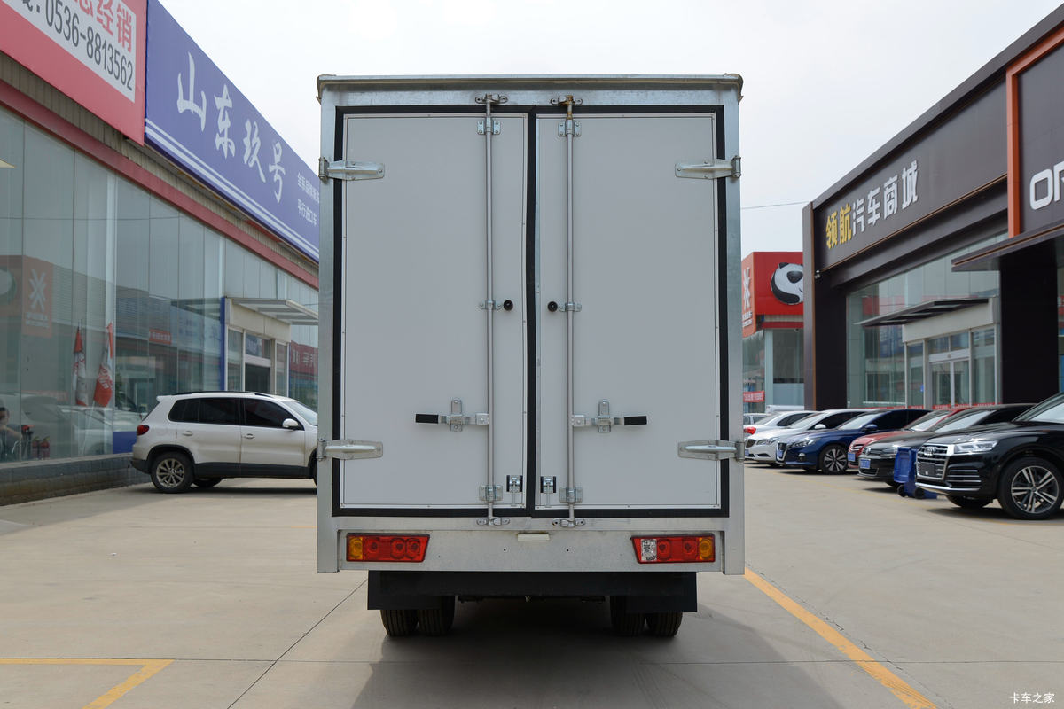 ڱ G6 1.5L 116  3.295׵ʽС()(BJ5036XXYD31KS)                                                