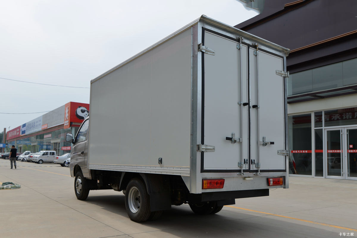 ڱ G6 1.5L 116  3.295׵ʽС()(BJ5036XXYD31KS)                                                