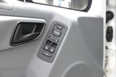 福田商务车 图雅诺E5 2019款 110马力 2.8T柴油 3座 短轴封闭货车