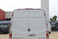 福田商务车 图雅诺E5 2019款 110马力 2.8T柴油 3座 短轴封闭货车