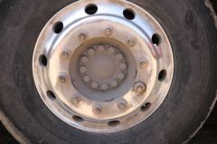 中国重汽 汕德卡SITRAK G7重卡 440马力 6X4 LNG牵引车(国六)(侧置气瓶)(ZZ4256V383HF1L)