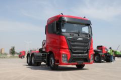 江铃重汽 威龙HV5重卡 460马力 6X4 LNG牵引车(国六)(低保险杠)(SXQ4250J4B4N6)