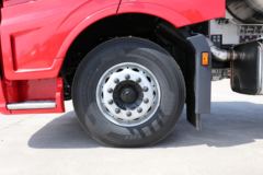 江铃重汽 威龙HV5重卡 460马力 6X4 LNG牵引车(国六)(低保险杠)(SXQ4250J4B4N6)