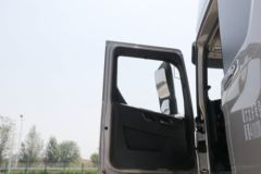 江铃重汽 威龙HV5重卡 530马力 6X4 AMT自动挡牵引车(国六)(SXQ4250J4B4D6A)