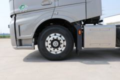 江铃重汽 威龙HV5重卡 530马力 6X4 AMT自动挡牵引车(国六)(SXQ4250J4B4D6A)