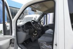 福田商务车 图雅诺E5 2019款 110马力 2.5T柴油 5座轻客