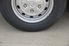 福田商务车 图雅诺E5 2019款 110马力 2.5T柴油 5座轻客