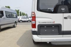 福田商务车 图雅诺E5 2019款 110马力 2.5T柴油 5座轻客