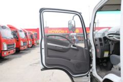 现代商用车 泓图200 88马力 4X2 3.7米单排栏板轻卡(CNJ1040EDF28V) 现代商用车 泓图200 88马力 4X2 3.7米单排栏板轻卡(CNJ1040EDF28V)