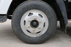 现代商用车 泓图200 88马力 4X2 3.7米单排栏板轻卡(CNJ1040EDF28V) 现代商用车 泓图200 88马力 4X2 3.7米单排栏板轻卡(CNJ1040EDF28V)