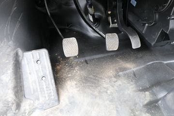 �Ͽ����� ��˧Cϵ ������ 1.5L 112���� 2.865�׵�����ʽ΢��ͼƬ