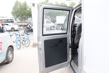 ���� �ž� �ӳ��� ��׼�� 1.5L 116���� ���� 2.385��˫����ʽ΢��(����)ͼƬ