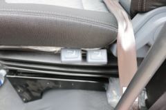 上汽红岩 杰狮M500重卡 北方版 430马力 6X4牵引车(CQ4256HXVG334)