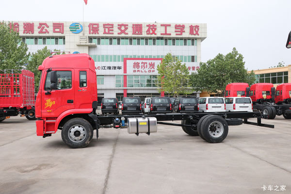 江淮重卡，现金优惠1万元，数量有限，抓紧联系