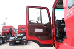 江淮 格尔发A5L中卡 220马力 4X2 6.77米厢式载货车(HFC5121XXYP3K1A50S3V)