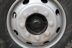 江淮 格尔发A5L中卡 220马力 4X2 6.77米厢式载货车(HFC5121XXYP3K1A50S3V)