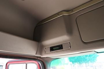 ���� �����A5L�п� ����� 220���� 4X2 6.8�ײ�դʽ�ػ���(HFC5181CCYP3K2A53S5QV)ͼƬ