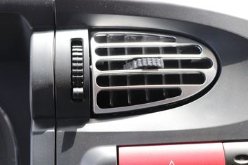 ���� �����A5L�п� ����� 220���� 4X2 6.8�ײ�դʽ�ػ���(HFC5181CCYP3K2A53S5QV)ͼƬ